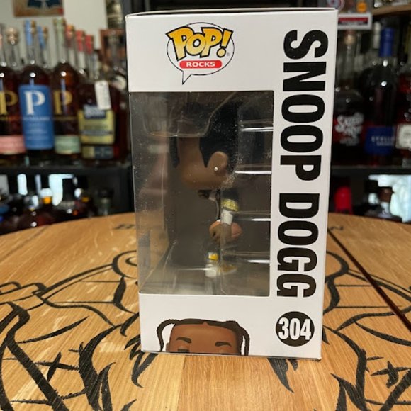 Funko POP! Snoop Dogg Pittsburgh Steelers Jersey Tha Dogg House Limited Edition - Picture 2 of 6
